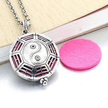 Load image into Gallery viewer, Vintage Aroma Diffuser Necklace with Pad